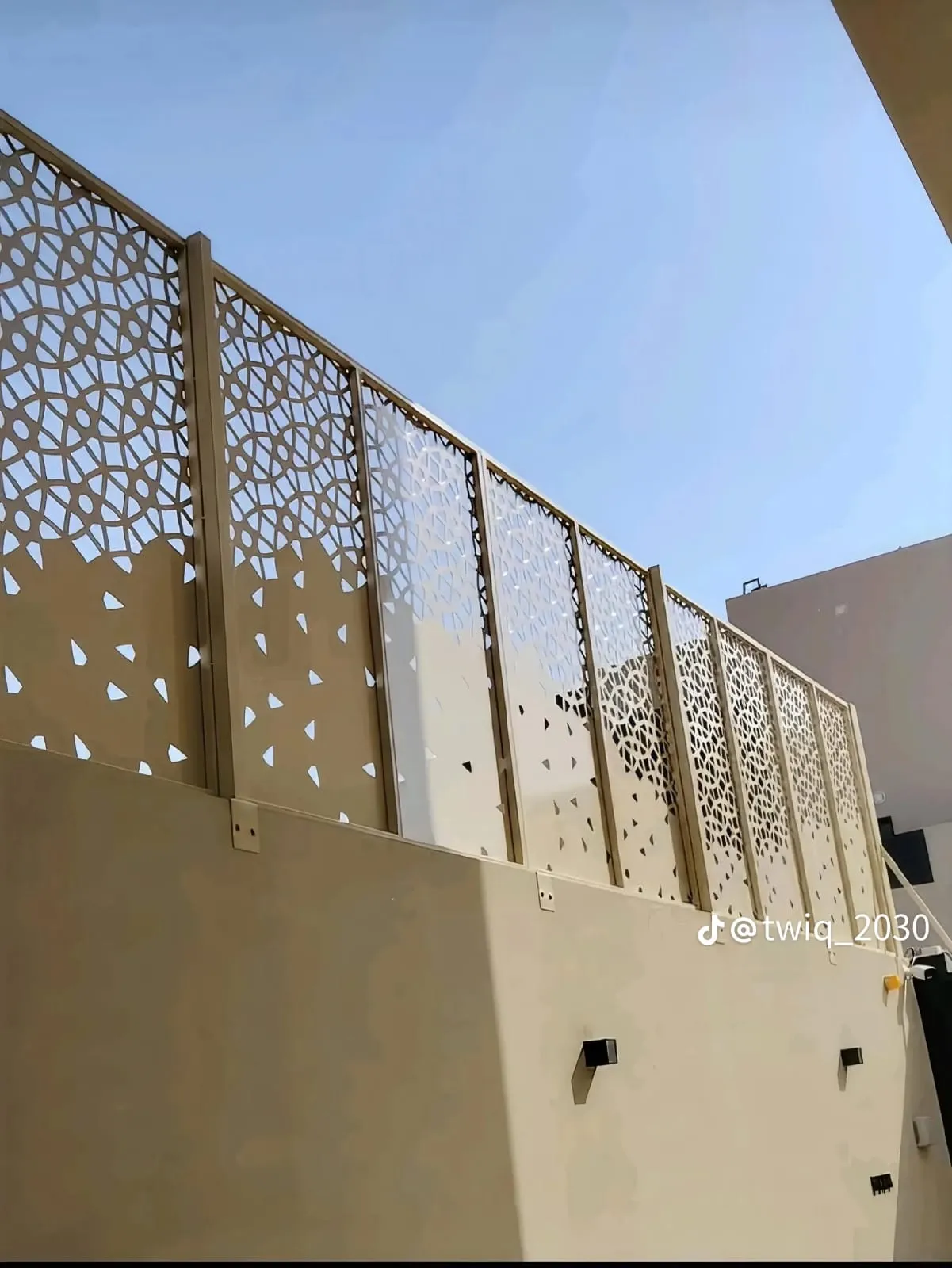 ورشة حداد سواتر قص ليزر حي لبن الرياض