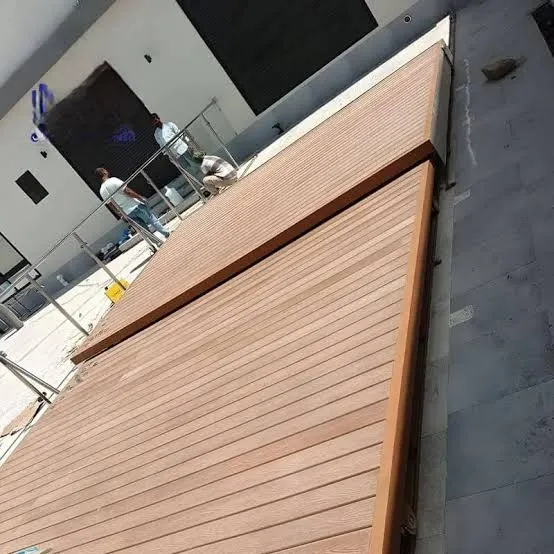 تغطية مسابح بديل الخشب